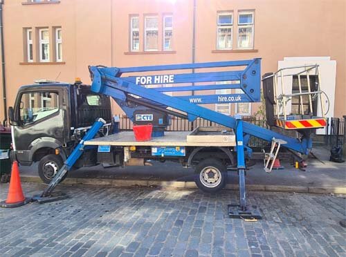 Stowed Cherrypicker